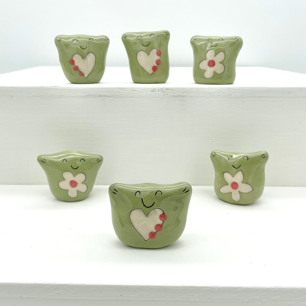 Lucy-Ormsby_Pottery-Hug-Nuggets-Green