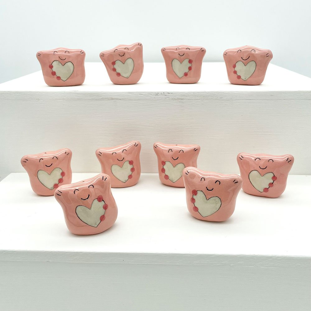 Lucy-Ormsby_Pottery-Hug-Nuggets-Pink