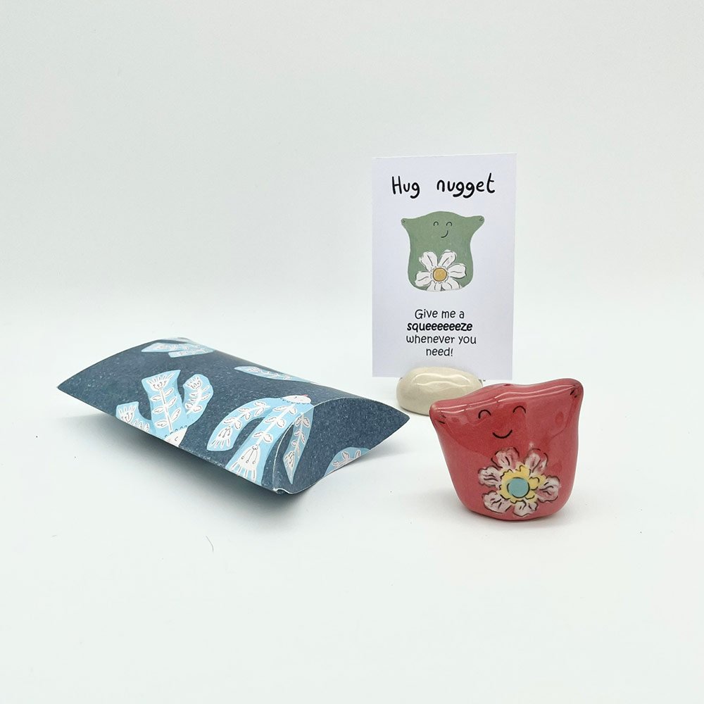 Lucy-Ormsby_Pottery-Hug-Nuggets-Red