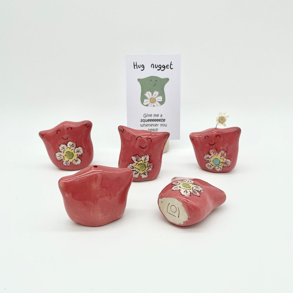 Lucy-Ormsby_Pottery-Hug-Nuggets-Red