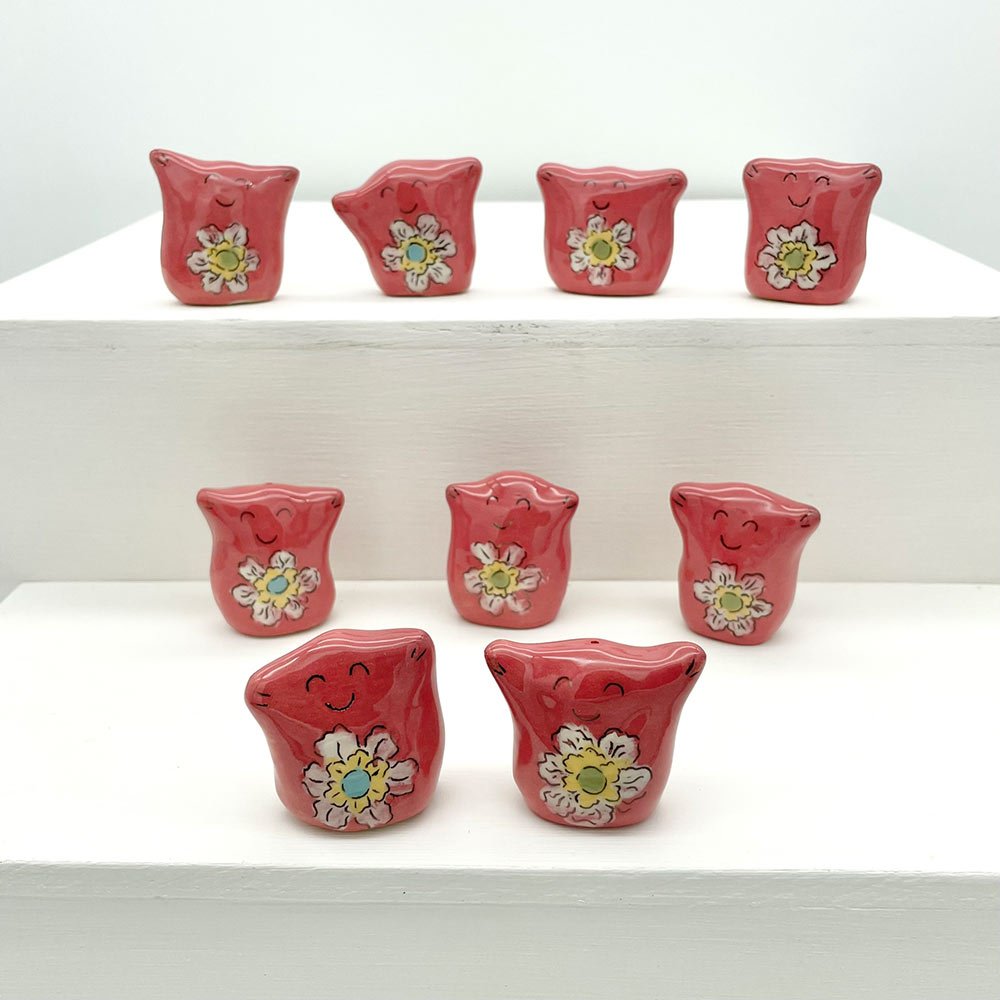 Lucy-Ormsby_Pottery-Hug-Nuggets-Red