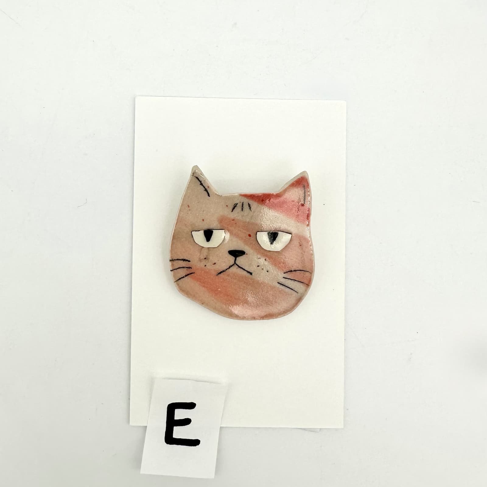 Pink cat brooch - ceramic cat head - E
