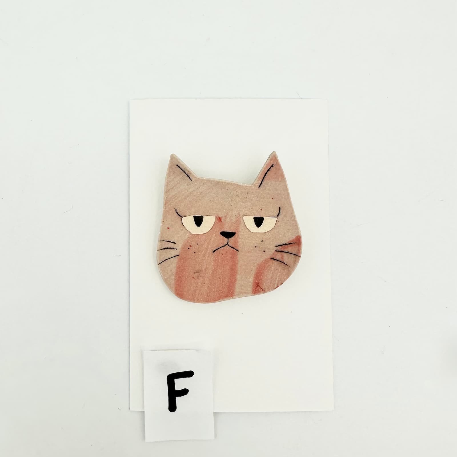 Pink cat brooch - ceramic cat head F