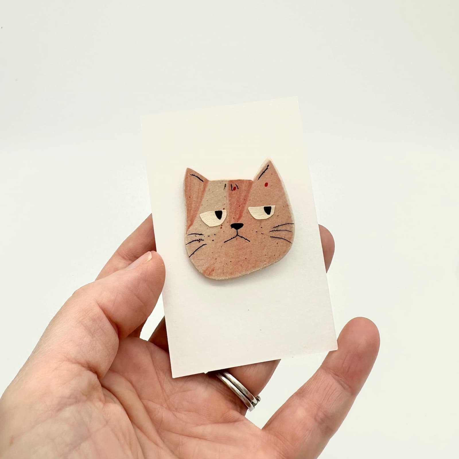 Pink cat brooch - ceramic cat head
