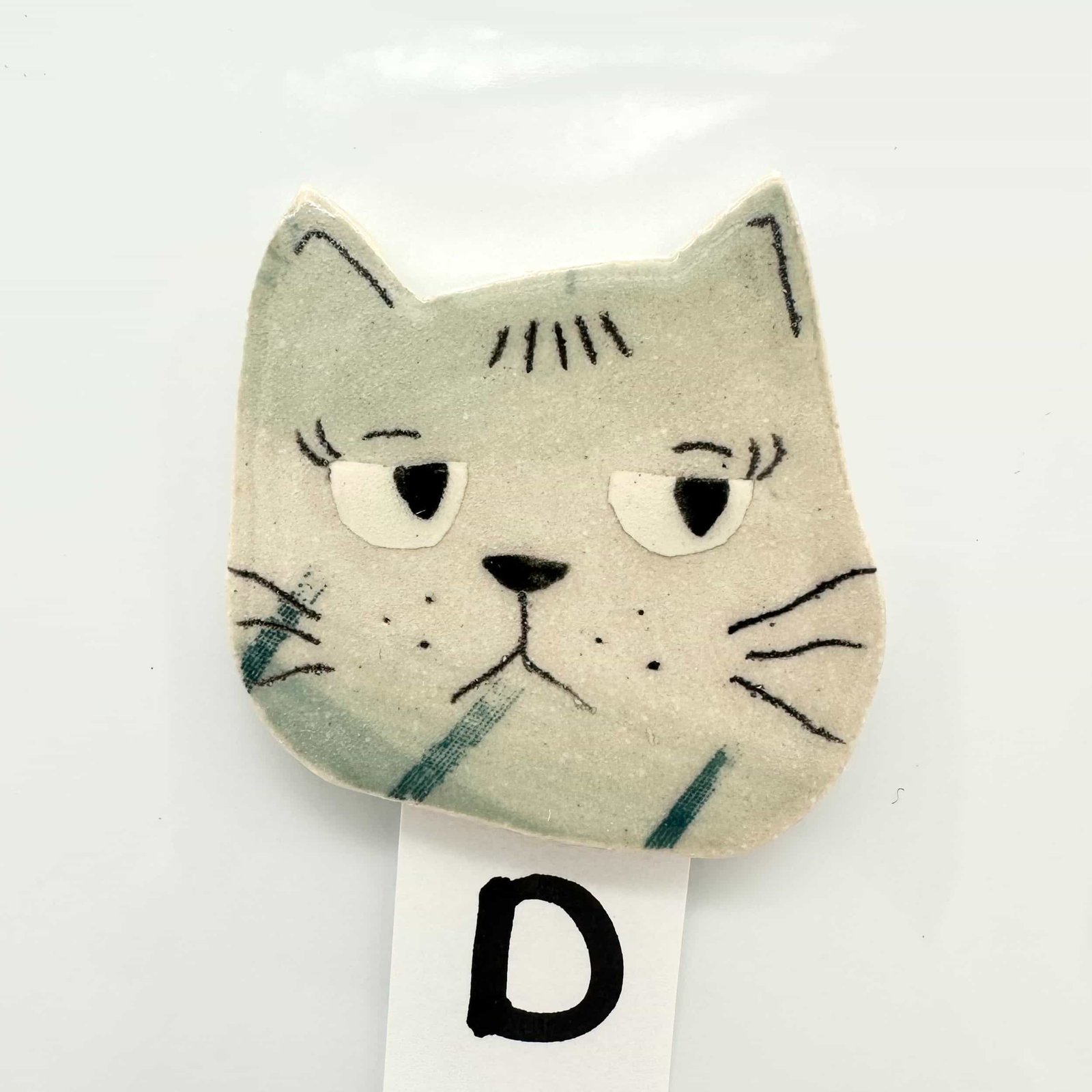 Blue cat magnet D