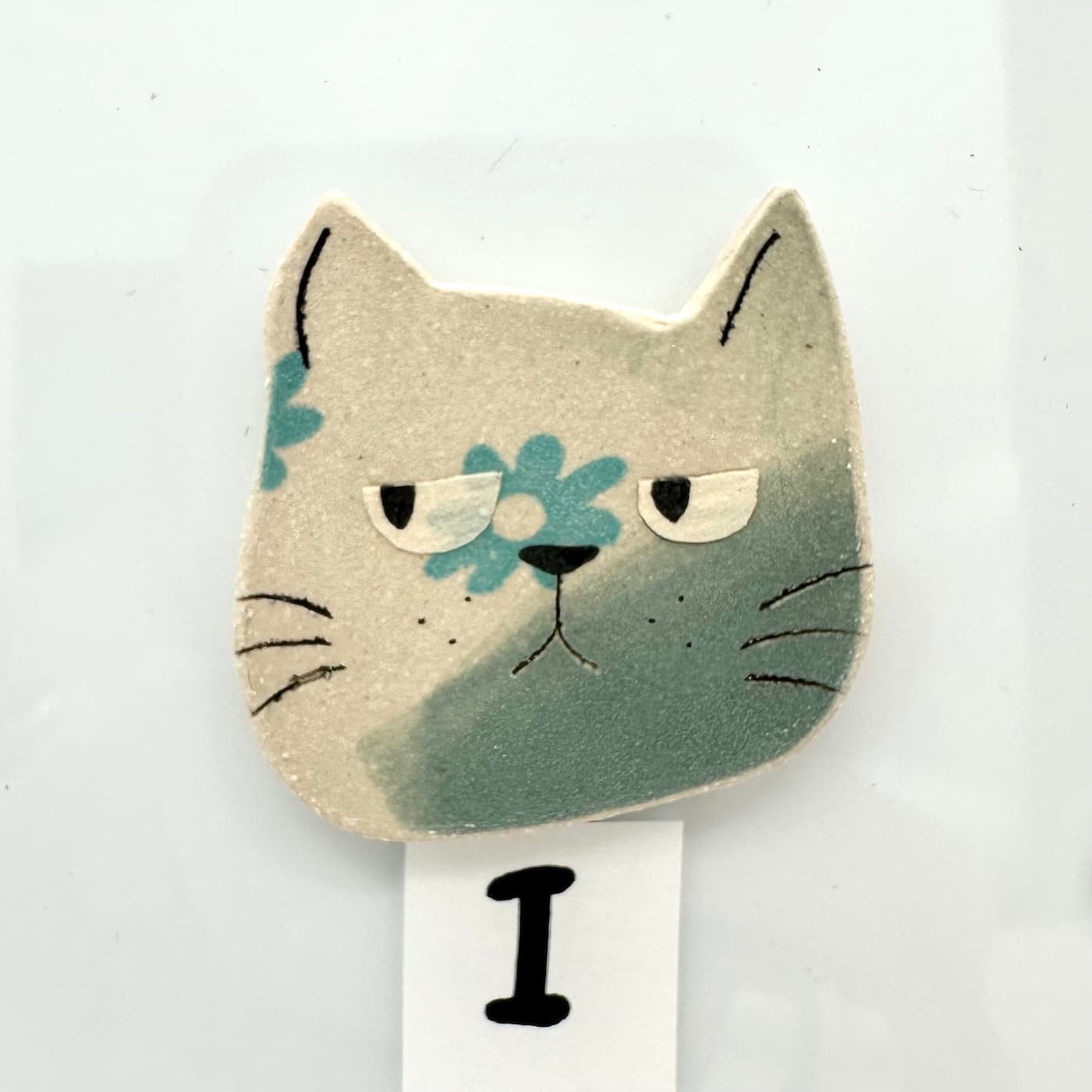 Blue cat magnet I